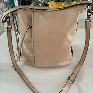 Hobo tan leather shoulder bag